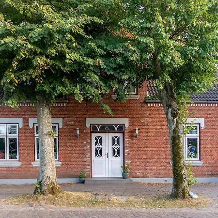 In Foehr With 4 Bedrooms Holiday home